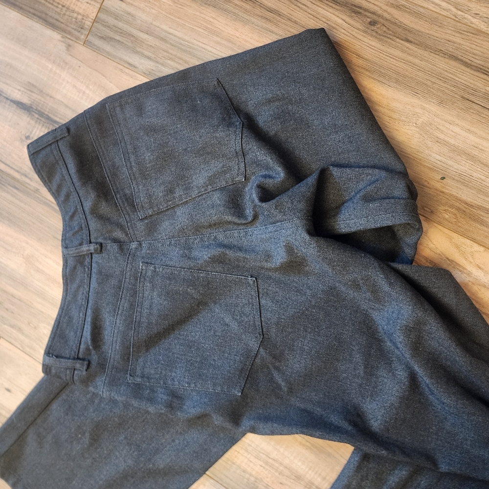 Pants - Picture 4 of 6
